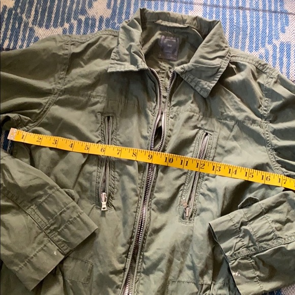 Army green gap jacket! - Picture 5 of 10